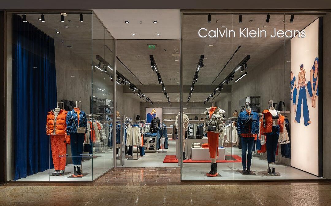 Un nou magazin Calvin Klein Jeans în Băneasa Shopping City